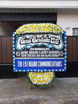 Papan Bunga Duka di Durian